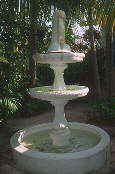 Springbrunnen im Garten der Newton Street Station, Key West